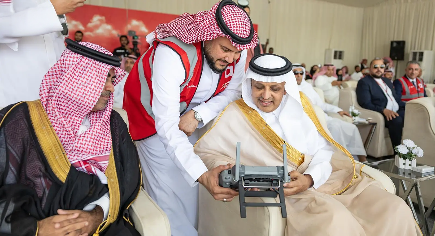 أول توصيل بالطائرات المسيرة الدرونز في السعودية