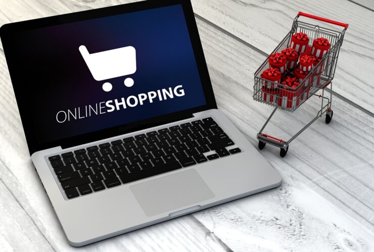 كيف تحمي نفسك من المنتجات المزيفة عند التسوق الإلكتروني؟
